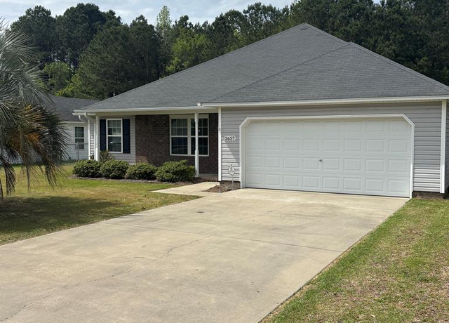 Property at 2657 Moonlite Dr, Sumter, SC 29153, 3 beds, 2 baths