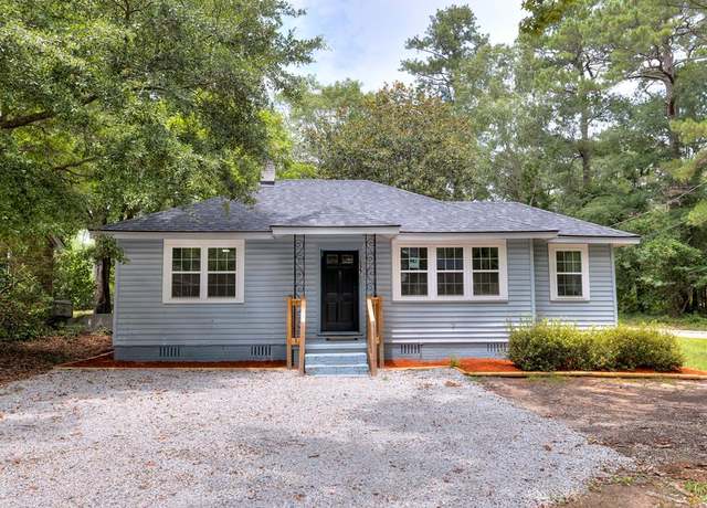 Property at 527 E Charlotte Ave, Sumter, SC 29150, 2 beds, 1 bath