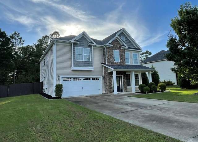 Property at 135 Abbey Rd, Elgin, SC 29045, 5 beds, 3 baths