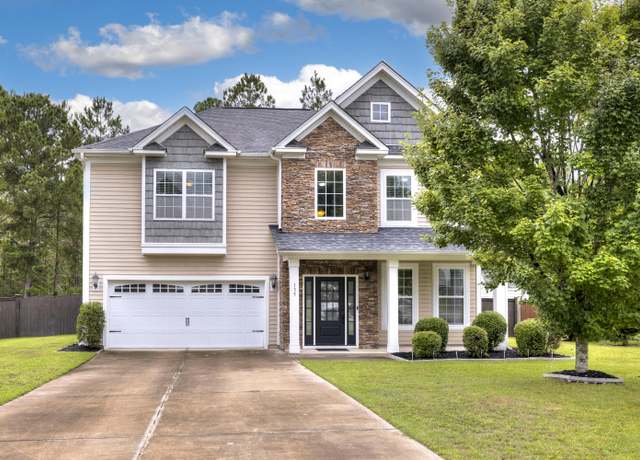 Property at 135 Abbey Rd, Elgin, SC 29045, 5 beds, 3 baths