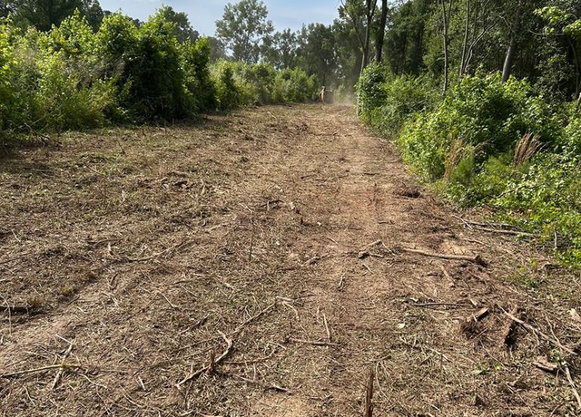 Property at 6395 Dinkins Mill Rd, Rembert, SC 29128
