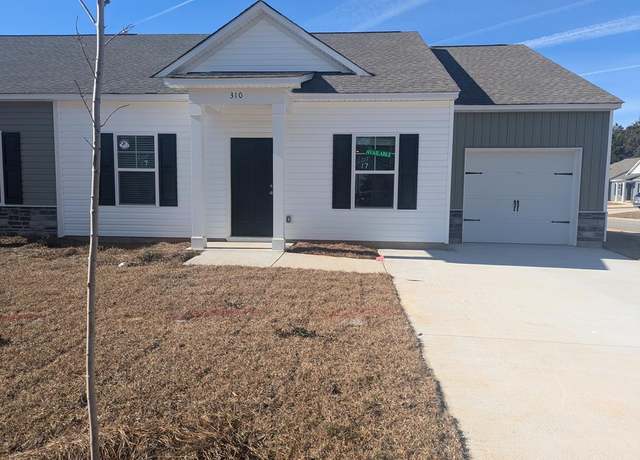 Property at 310 Acorn St, Sumter, SC 29154, 3 beds, 2 baths