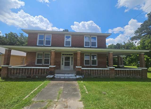 Property at 714 E Church St, Bishopville, SC 29010, 4 beds, 2 baths