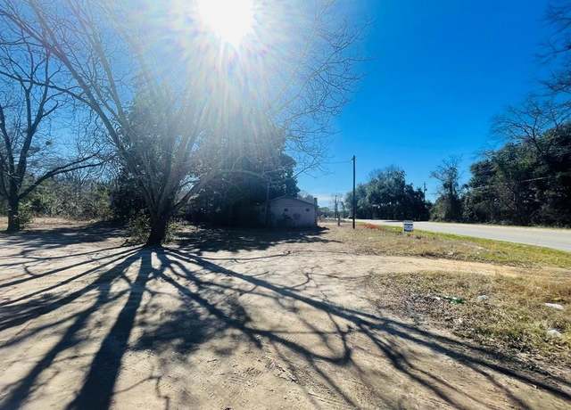 Property at 1531 Peach Orchard Rd, Sumter, SC 29154, 3 beds, 2 baths