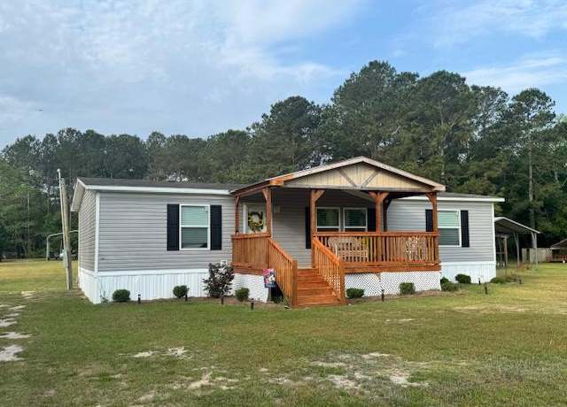 Property at 1526 Hudson Rd, Summerton, SC 29148, 3 beds, 2 baths