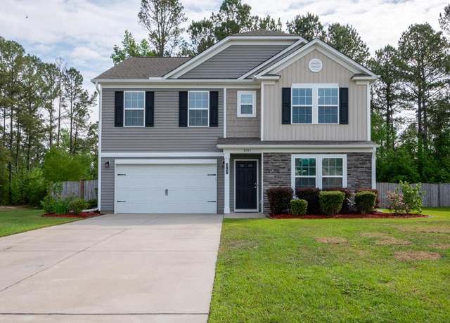Property at 3797 Moseley Dr, Sumter, SC 29154, 4 beds, 2.5 baths