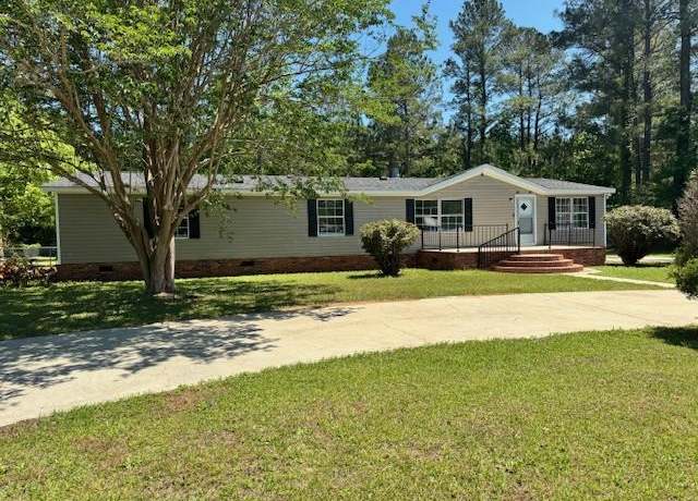 Property at 1101 Birch Haven Dr, Manning, SC 29102, 3 beds, 2 baths