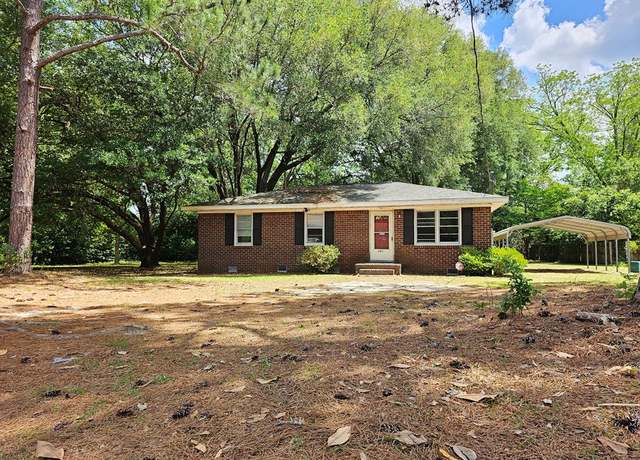 Property at 353 Griffin Ln, Sumter, SC 29154, 3 beds, 1.5 baths
