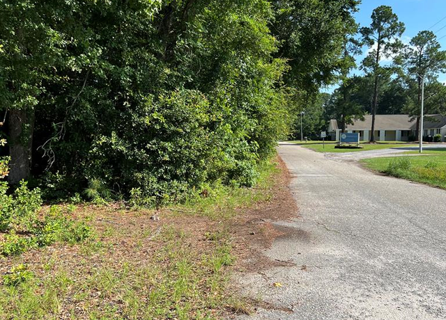 Property at 1002 Sterling, Sumter, SC 29150