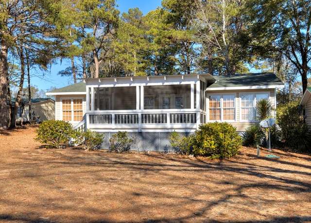 Property at 2124 Francis Marion Blvd, Summerton, SC 29148, 3 beds, 2 baths
