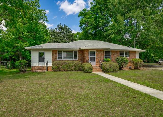 Property at 715 Adams Ave, Sumter, SC 29150, 3 beds, 1.5 baths
