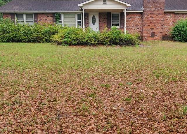 Property at 270 Senior Rd, Kingstree, SC 29556, 3 beds, 1 bath