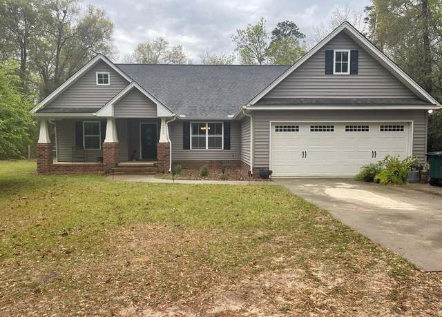 Property at 4000 Cox Rd, Sumter, SC 29150, 4 beds, 3 baths