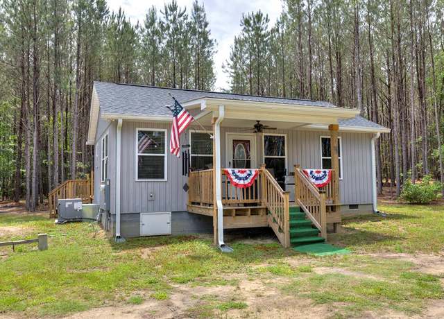 Property at 3205 Spencer Rd, Rembert, SC 29128, 1 bed, 1.5 baths