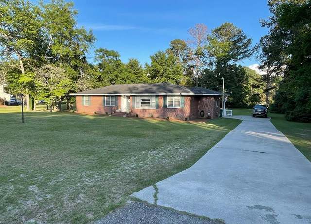 Property at 3661 Faust St, Bamberg, SC 29003, 3 beds, 2 baths