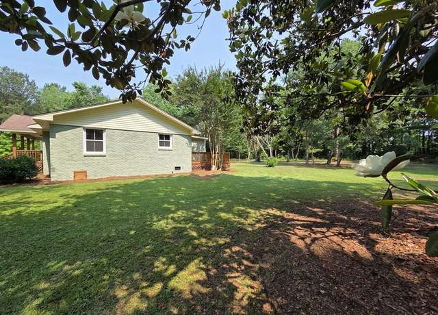 Property at 3435 Mccrays Mill Rd, Sumter, SC 29154, 4 beds, 2.5 baths