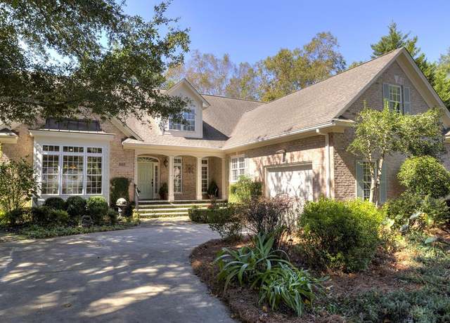 Property at 326 Stewart St, Sumter, SC 29150, 4 beds, 3 baths