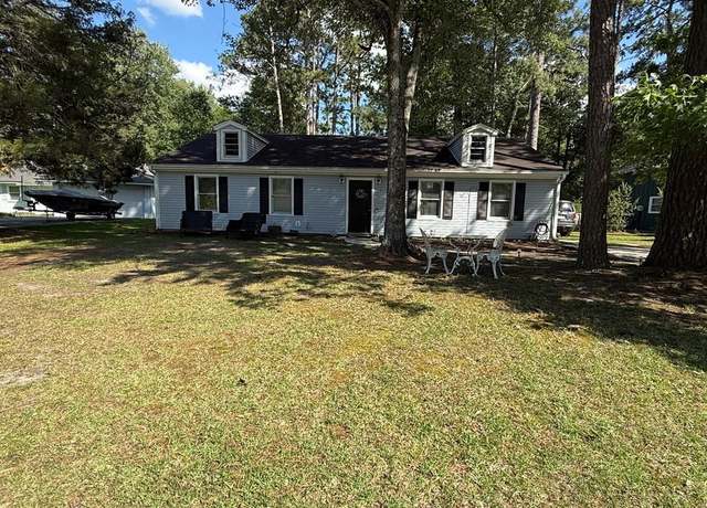 Property at 110 Quail Hollow Rd, Myrtle Beach, SC 29579, 3 beds, 2 baths