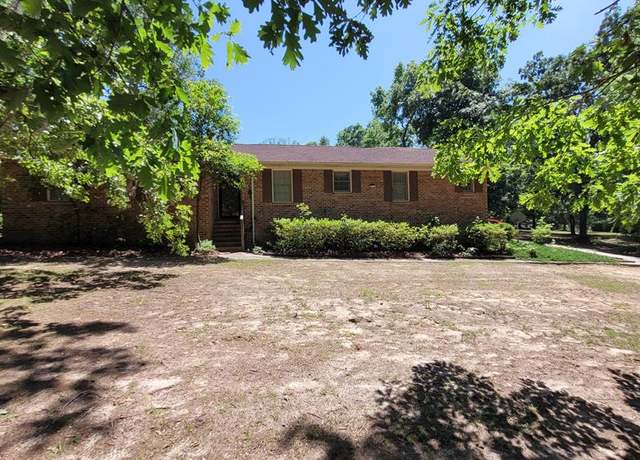 Property at 5904 Fish Rd, Dalzell, SC 29040, 3 beds, 2 baths