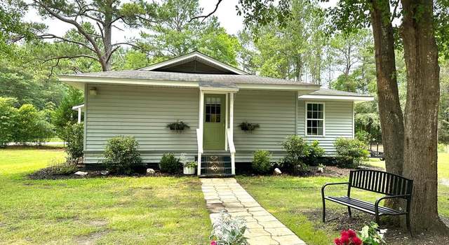 Photo of 1120 Floyd Dr, Sumter, SC 29154