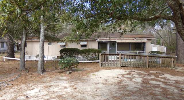 Photo of 10 Gordin St, Pinewood, SC 29125