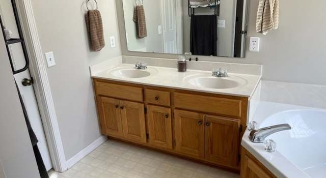 Photo of 80 Trailwood Dr, Sumter, SC 29154