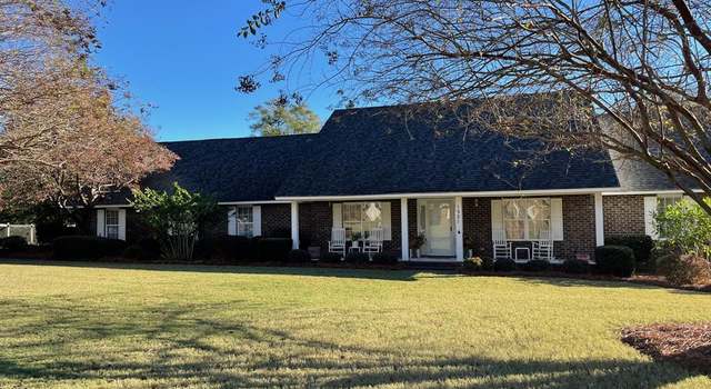Photo of 1327 Shoreland Dr, Sumter, SC 29154