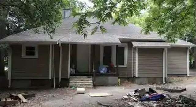 Photo of 1009 Bridge St, St Matthews, SC 29135