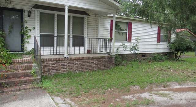 Photo of 106 E Patricia Dr, Sumter, SC 29150