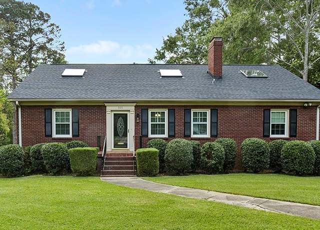 Property at 505 Watford Ave, Greenwood, SC 29649, 3 beds, 1.5 baths