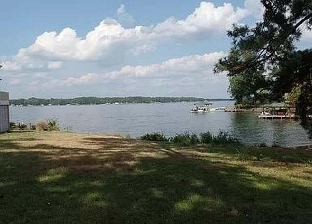 Property at 106 Peninsula Way, Greenwood, SC 29649