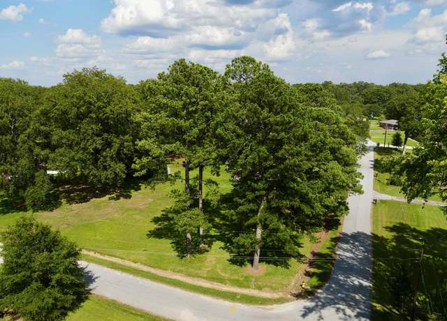Property at 104 Mabrey Ct, Greenwood, SC 29646