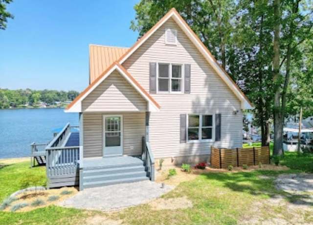 Property at 576 S Lake Forest Dr, Cross Hill, SC 29332, 3 beds, 2.5 baths