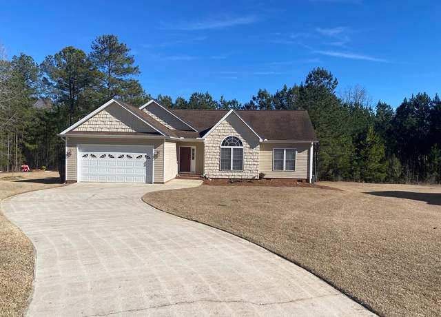 Property at 206 Kinkade Dr, Greenwood, SC 29649, 3 beds, 2 baths