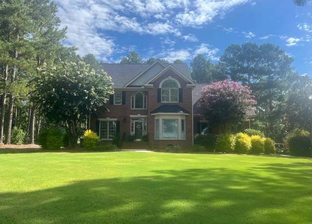 Property at 604 Fairway Lks, Greenwood, SC 29649, 4 beds, 2.5 baths