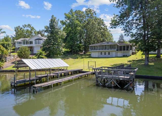 Property at 524 Forest Dr, Cross Hill, SC 29332, 3 beds, 2 baths
