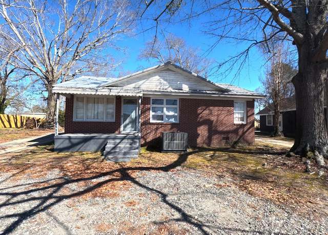 Property at 2513 Hwy 25 S, Greenwood, SC 29646, 3 beds, 1 bath