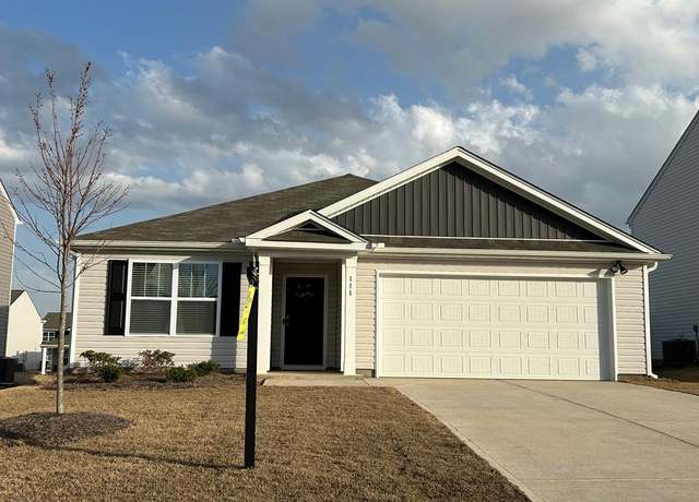 Property at 111 Jasper Ct, Greenwood, SC 29649, 3 beds, 2 baths