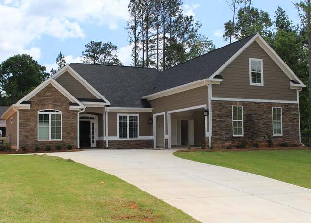 Property at 102 Cape Pl, Greenwood, SC 26949, 4 beds, 2.5 baths