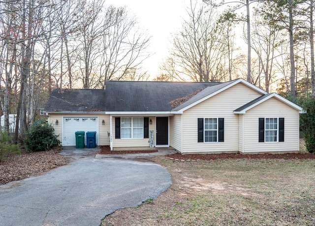 Property at 1707 Durst Ave Ave E, Greenwood, SC 29649, 3 beds, 2 baths