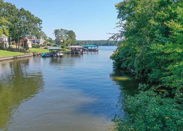 Property at 109 Egret Ln, Greenwood, SC 29649