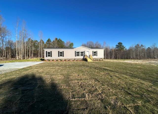 Property at 3490 Ridge Rd, Hodges, SC 29653, 3 beds, 2 baths