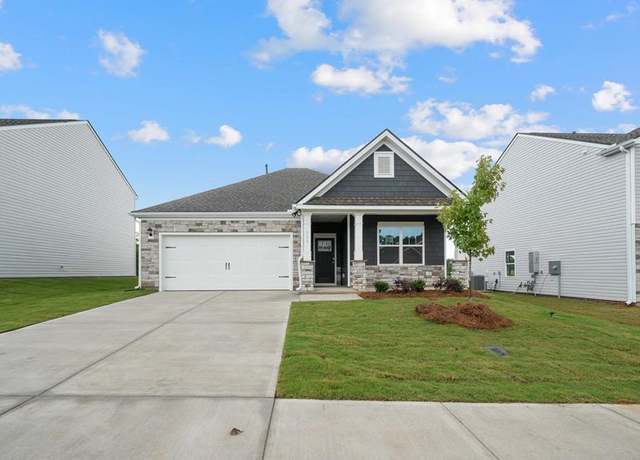 Property at 111 Depot Cir, Greenwood, SC 29646, 4 beds, 2.5 baths