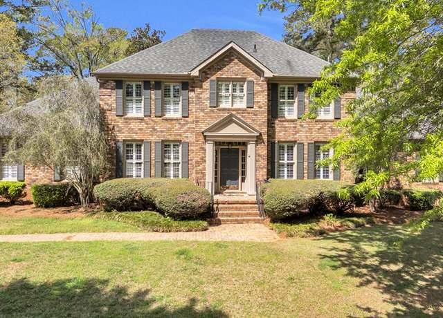 Property at 206 Gatewood Dr, Greenwood, SC 29649, 5 beds, 4.5 baths