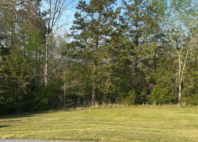 Property at 118 Verde Ct, Greenwood, SC 29649