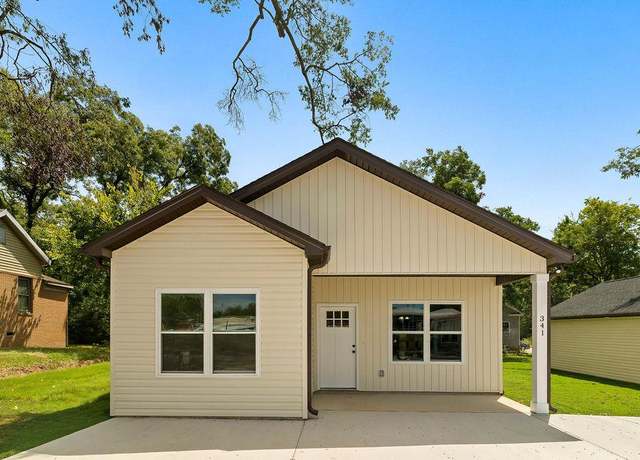 Property at 341 Park Ave, Greenwood, SC 29646, 3 beds, 2 baths