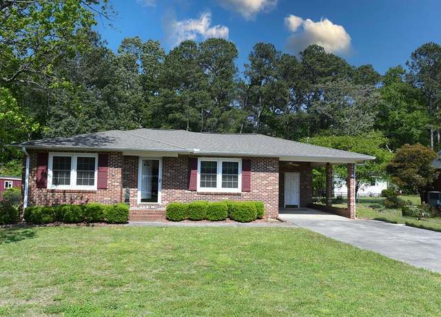 Property at 128 Allison Dr, Greenwood, SC 29649, 2 beds, 2 baths