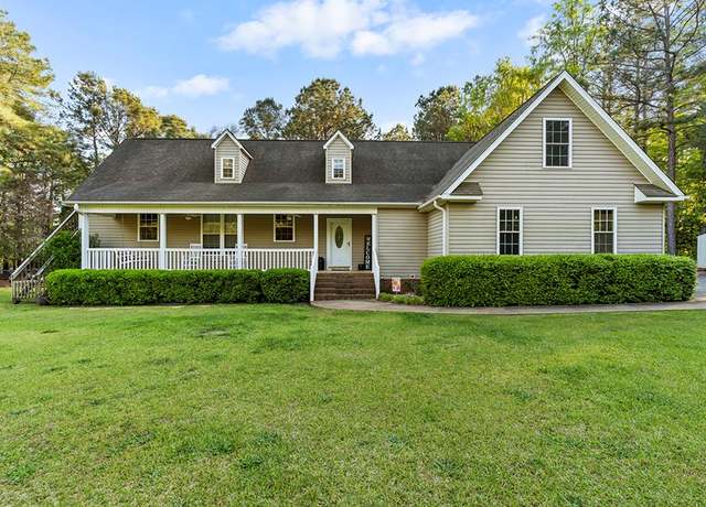 Property at 305 Pullham Rd, Greenwood, SC 29646, 5 beds, 4 baths