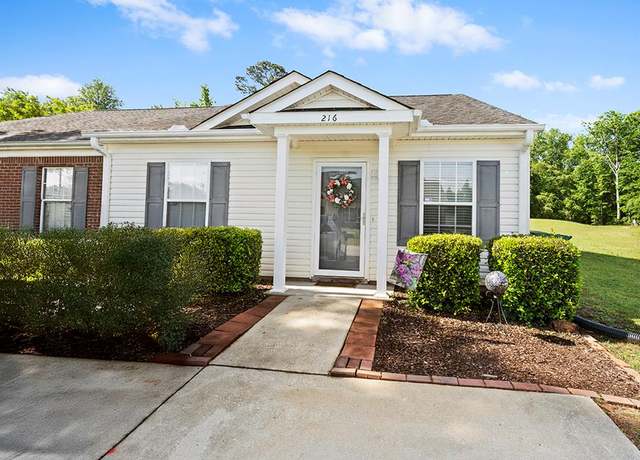 Property at 216 Dry Branch Ct, Greenwood, SC 29649, 2 beds, 2 baths