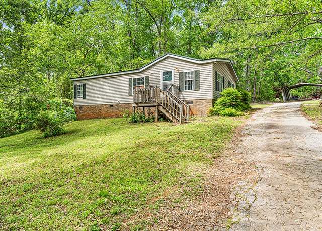 Property at 885 Elledge Rd, Ware Shoals, SC 29692, 3 beds, 2 baths